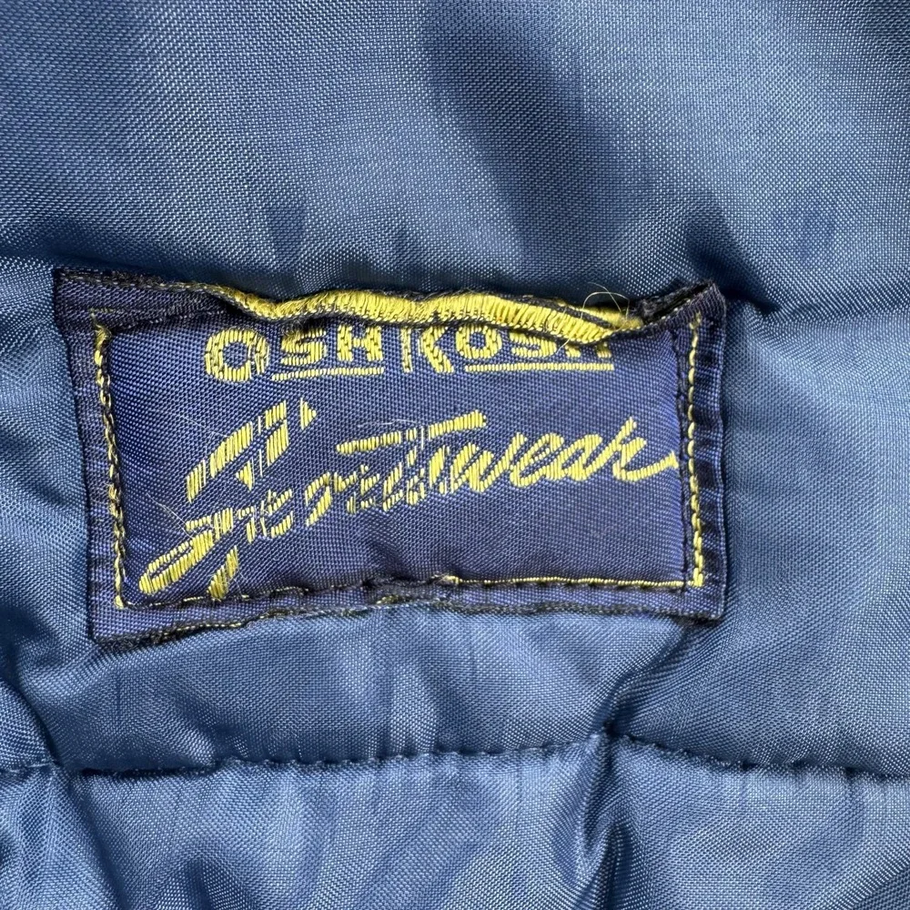 Vintage OSHKOSH Sportswear Snap Front Puffer Vest Mens Small Vtg Camping Outdoor